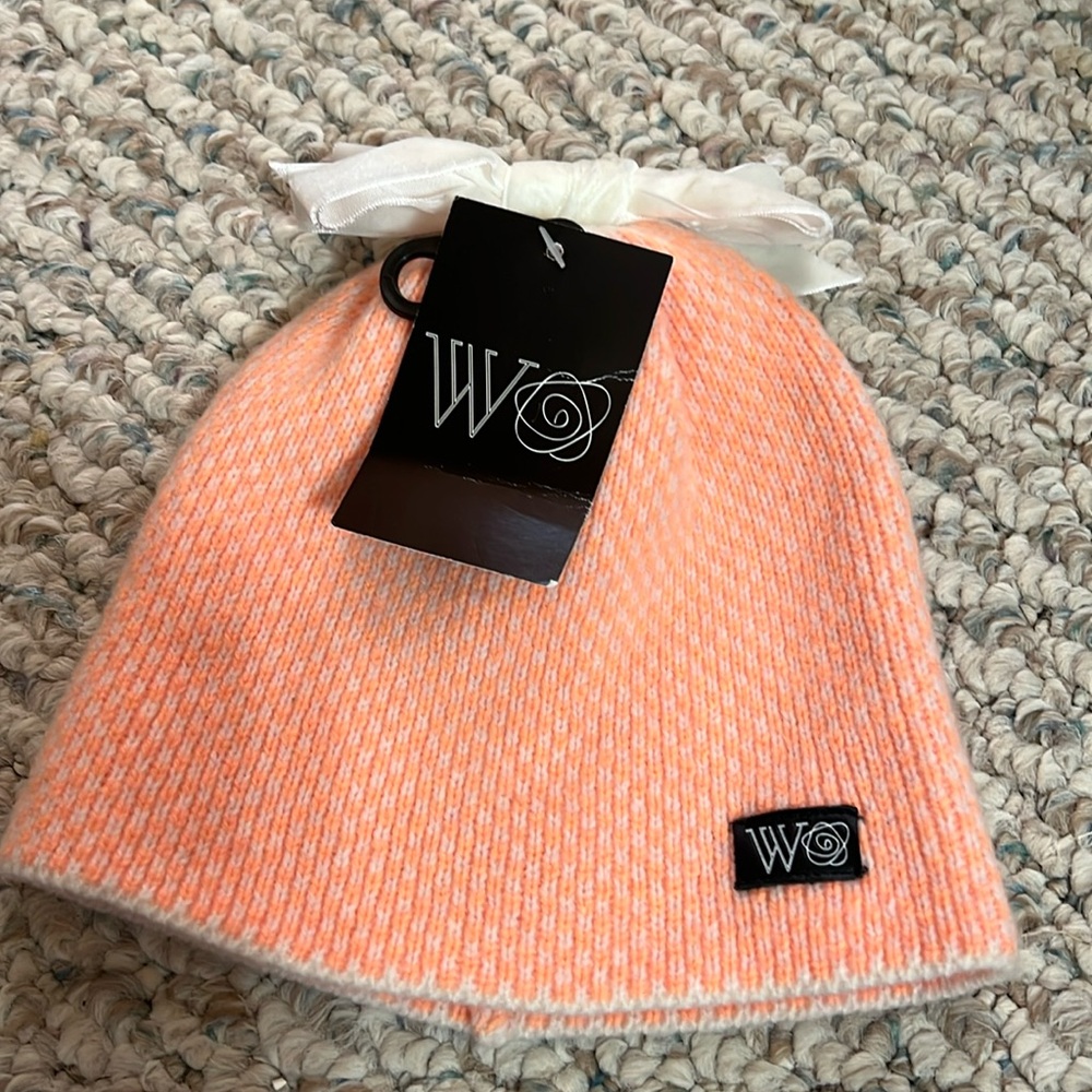 Wyatt rose hat